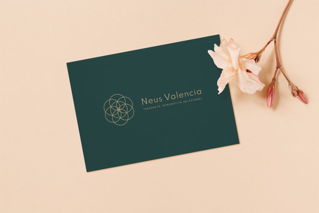 Diseño de logotipo Neus Valencia Terapeuta